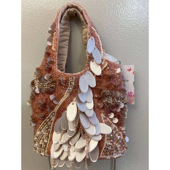 NWT Handcrafted in India pink beaded bag. - Picture 3 of 10